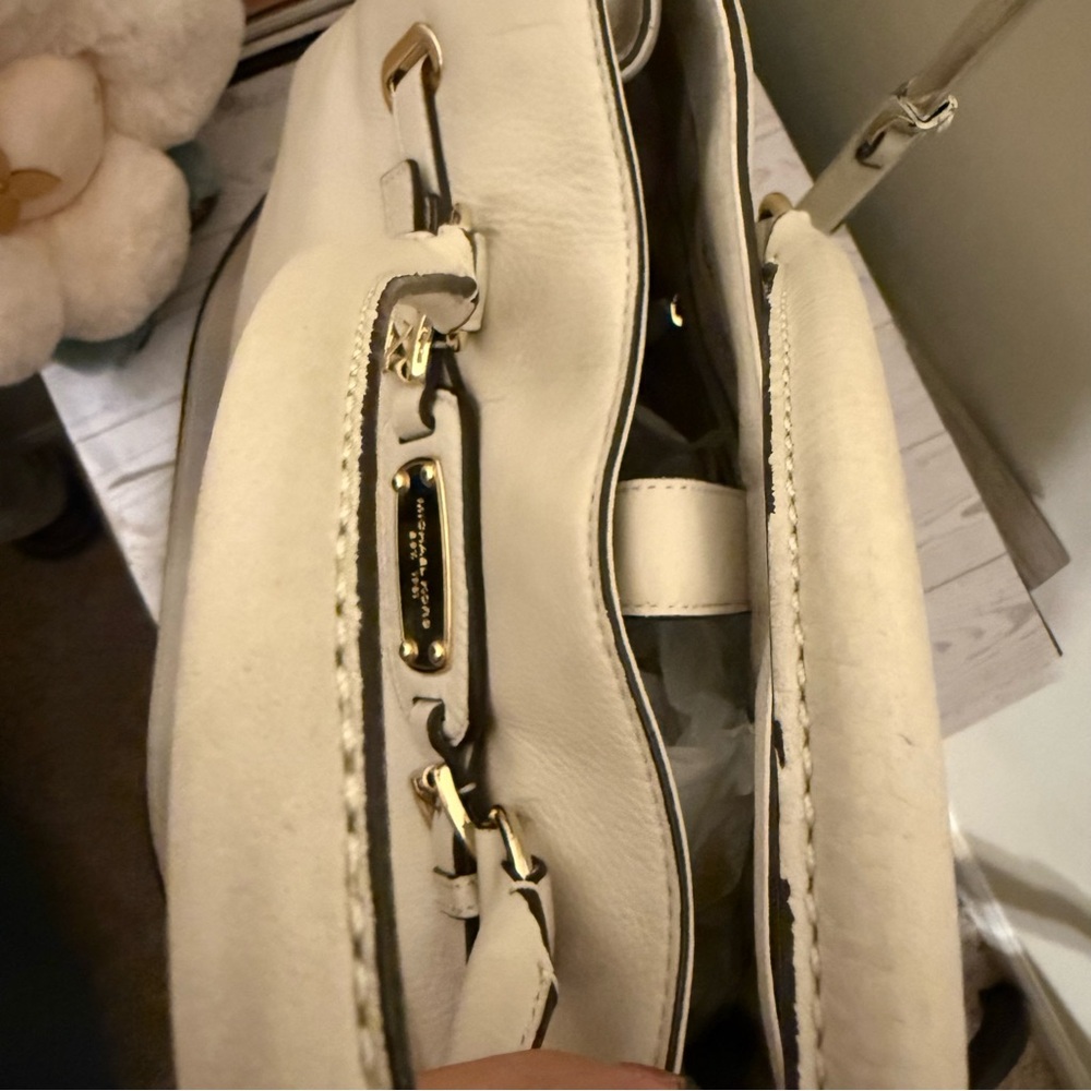 Vintage Michael Kors Hamilton Cream Leather Handbag - Picture 5 of 15